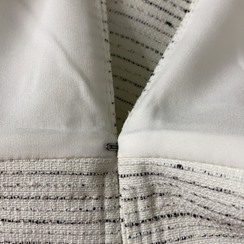 Jones Studio Jacket Button Accents - image 8